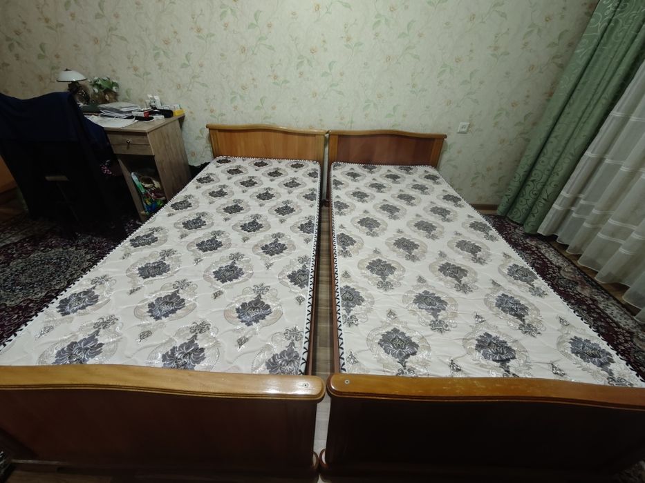 2 кровати (дерево чинар) с матрасами - Ташкент