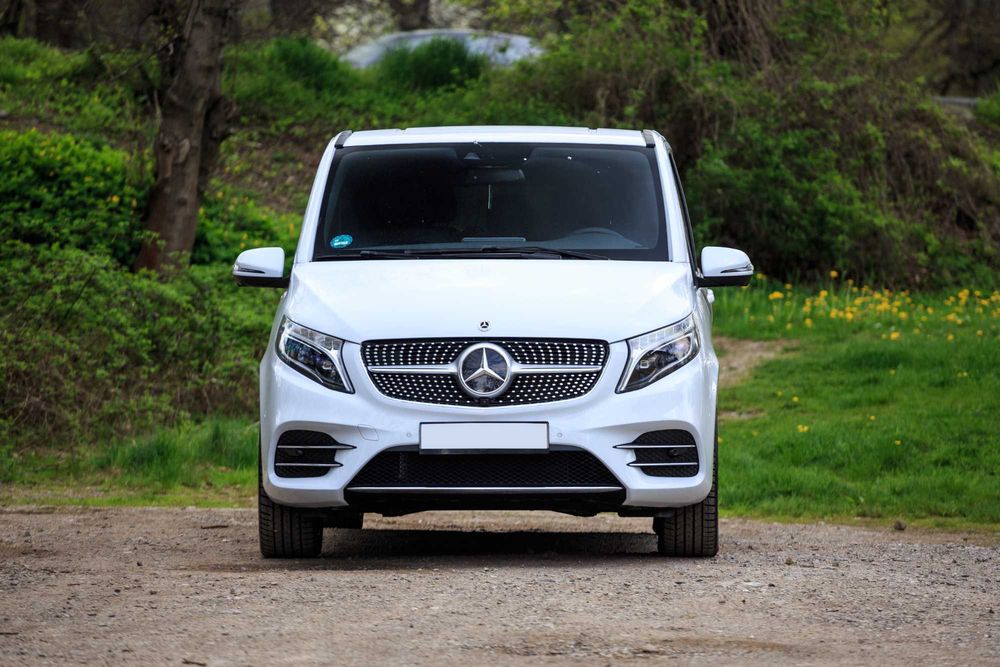 Луксозни бусове под наем Мercedes V-class  с шофьор