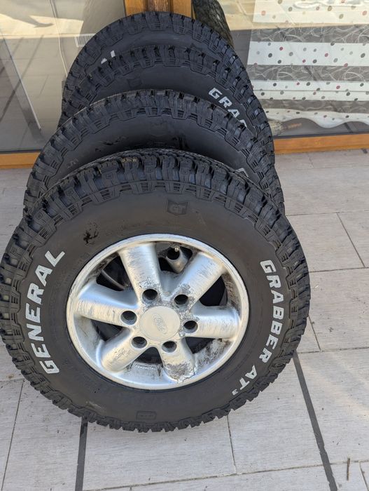 Гуми с джанти  General Grabber