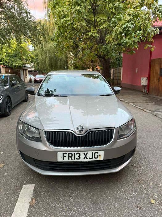 Dezmembrez skoda octavia 3 1.6 2.0