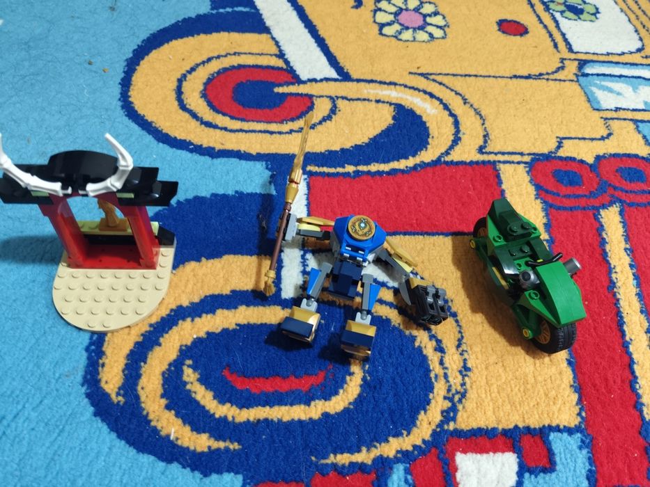 Продаю lego ninjago