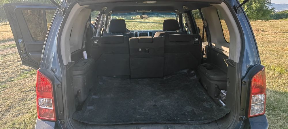 Nissan Pathfinder 2,5 dci ръчни скорости

2,5 dci ръчни с