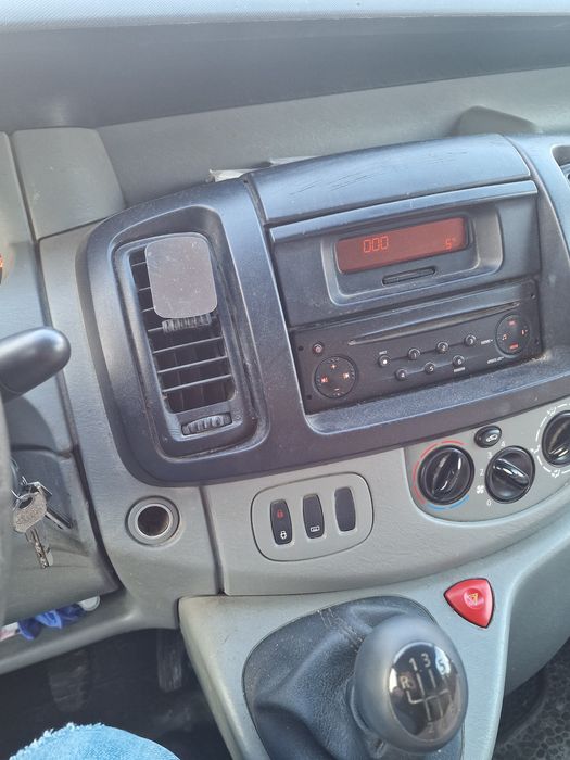 Renault trafic 2.0 dci