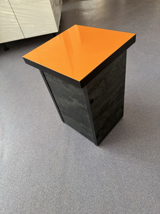 Taburet de bucatarie nou !