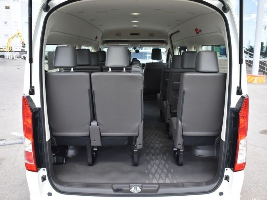 Гид и Микроавтобус Тойота 14мест Поездки Экскурсии Туры Узбекистану