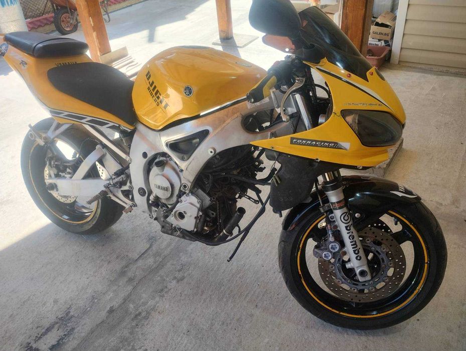 Yamaha YZF-R6 на части