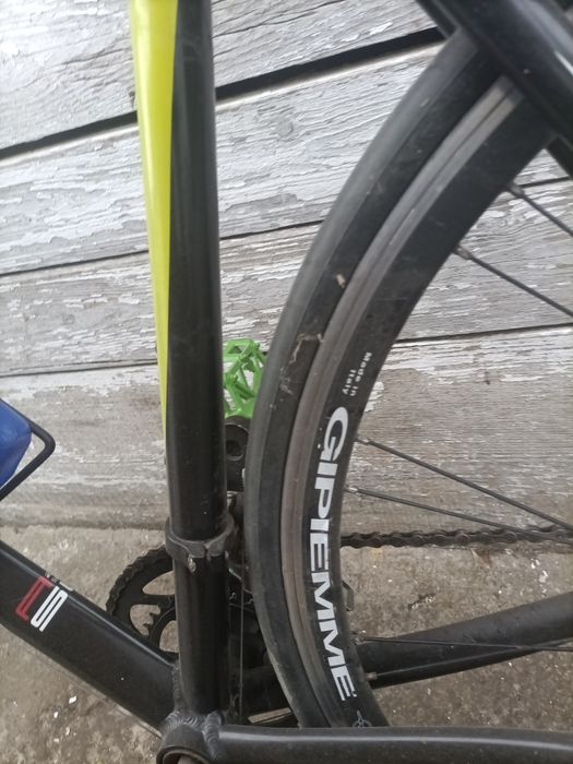 Bicicleta adusa din italia se vede din foto arata f bine