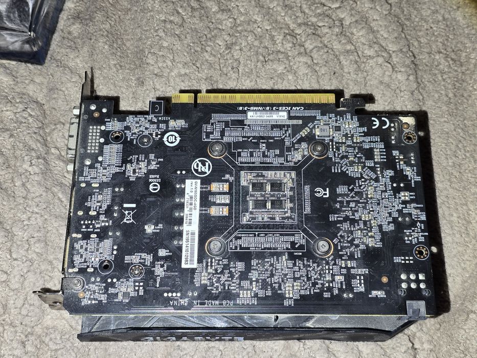 Продам GeForce GTX 1650 Super (4GB GDDR6)