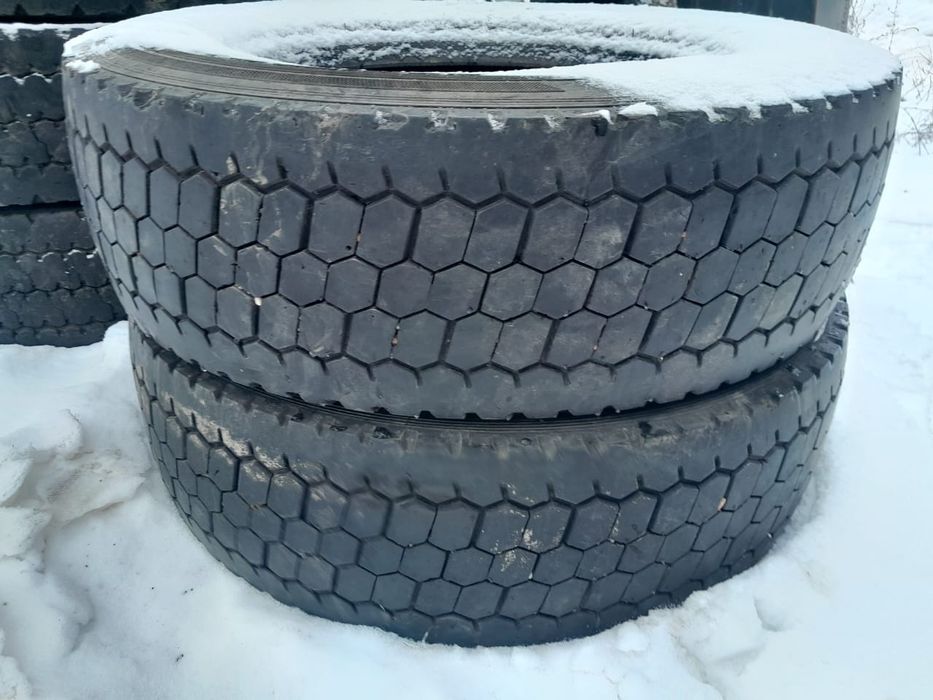 Продам б/у резину грузовую