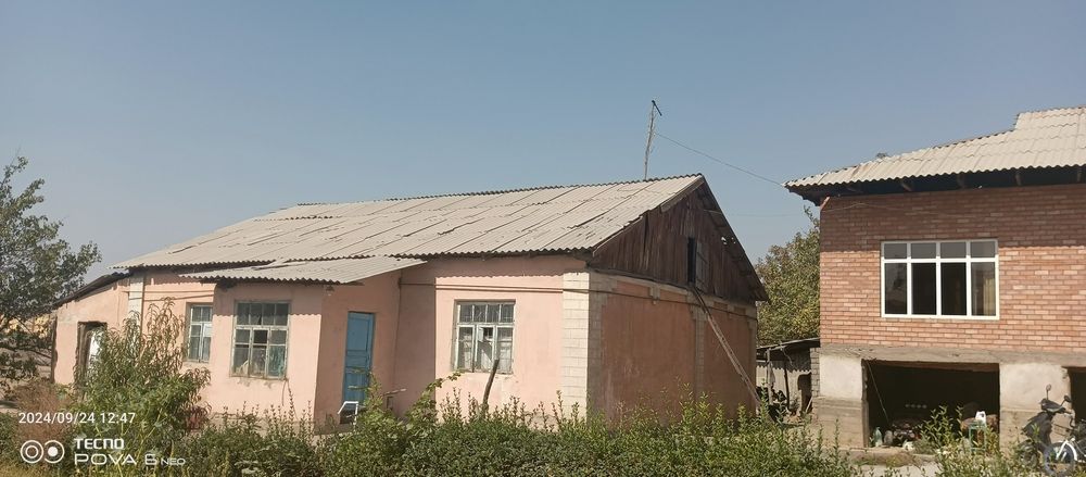 Uy sotiladi 13 sotix