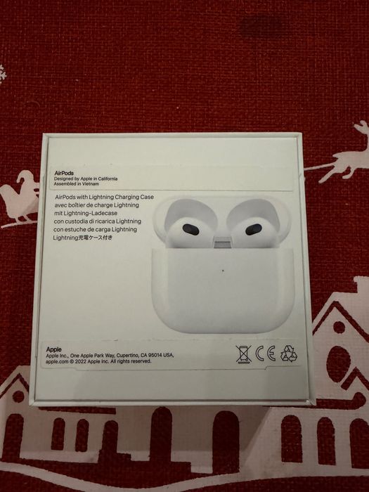 AirPods (3rd generation) - оригинални