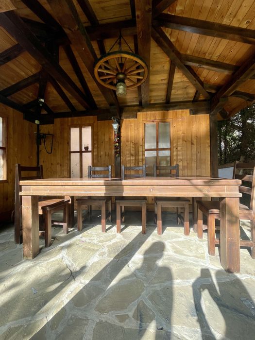 Комплект градински мебели от висококачествен масив