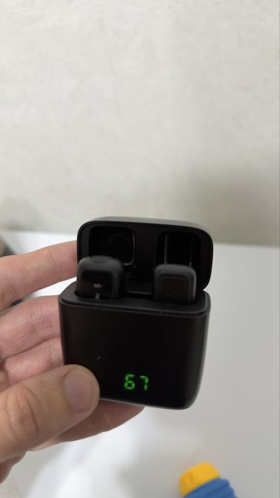 СРОЧНО ПРОДАМ Петличный Base BS5 , 7000тыс