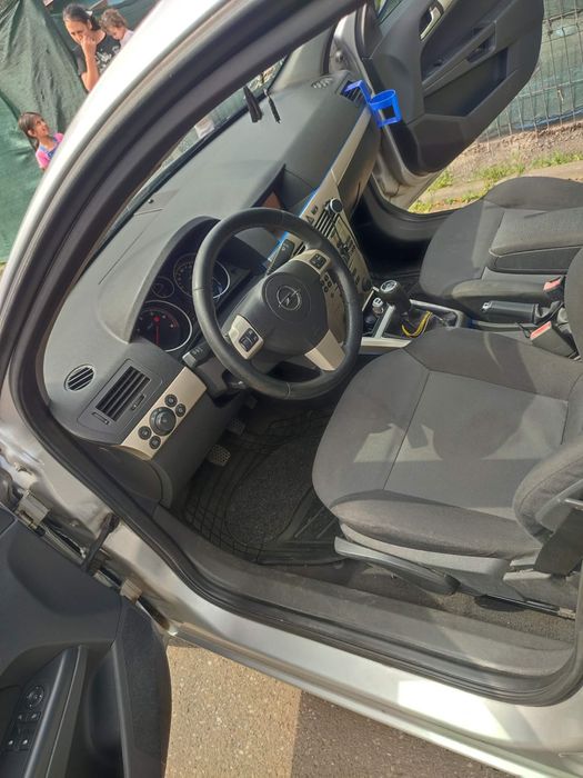 OPEL Astra 2009 — imagine 2