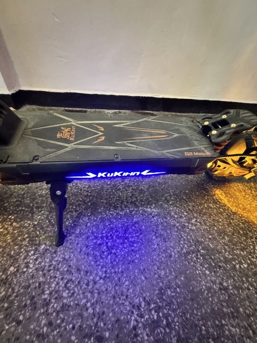 Продавам ел тротинетка G2 Master