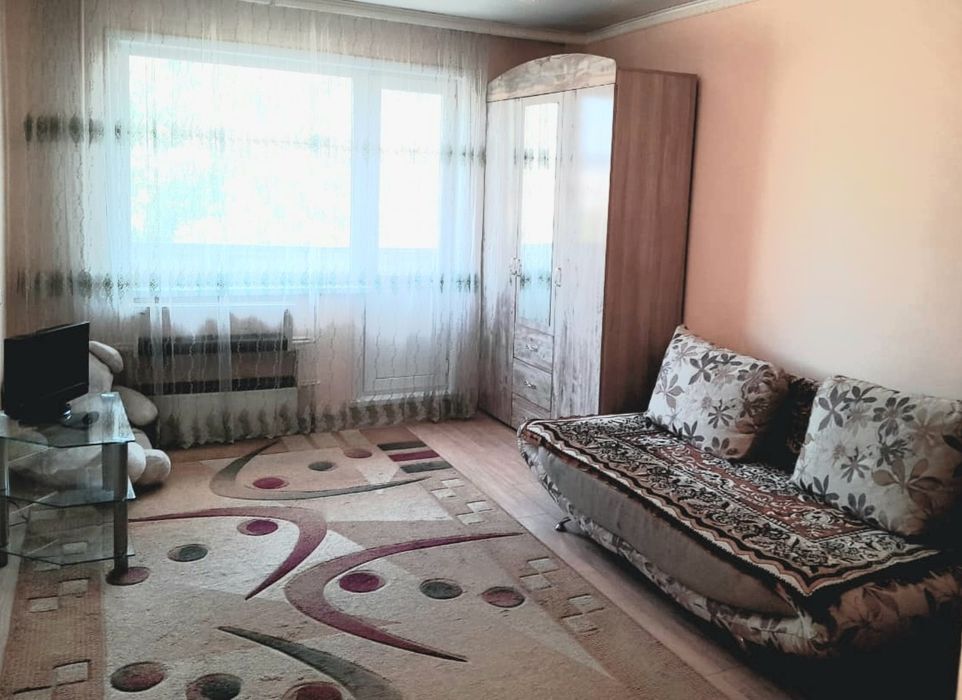 Сдам 1 квартиру посуточно улица Уалиханова 162