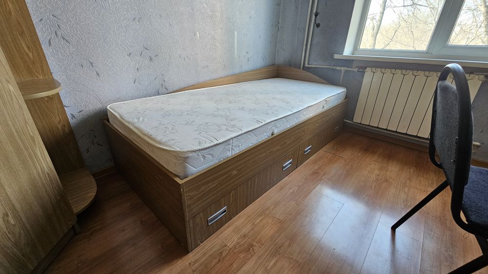 Продается кровать