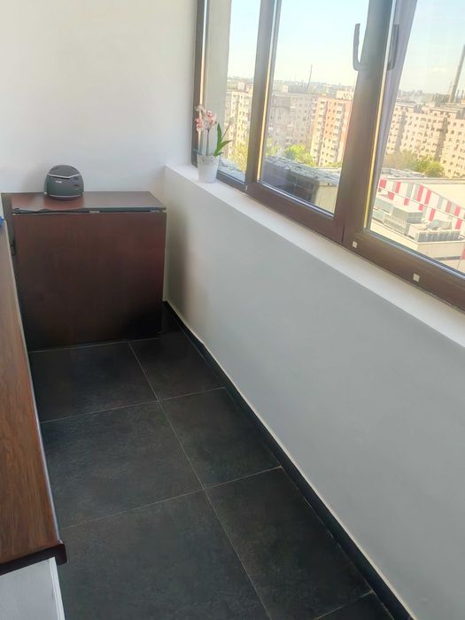 De vanzare Apartament 3 camere decom. utilat 75 mp - 4 min metrou Bd. 1 Dec. 1918 - renovat 2023 - Instalatii schimbate - COMISION ZERO