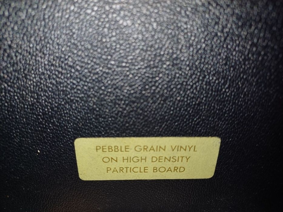 Boxe vintage KLH model 331