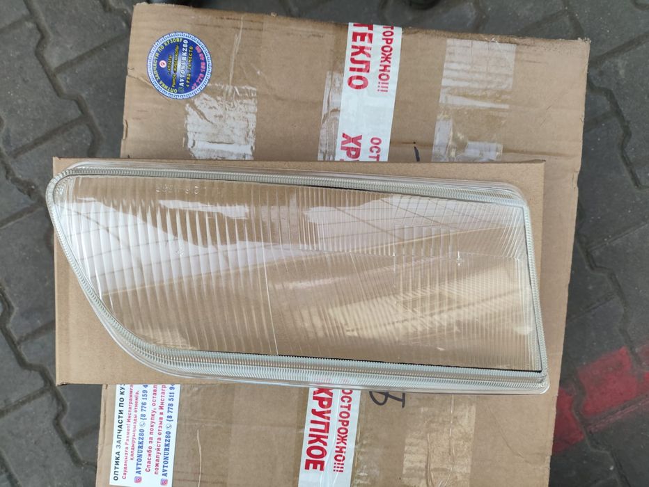 Мазда 626 пчичка стекло фара