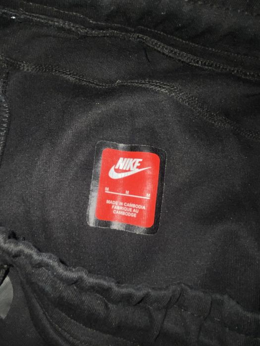 Pantaloni nike tech syna world
