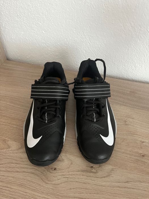 Щангетки Nike Savaleos