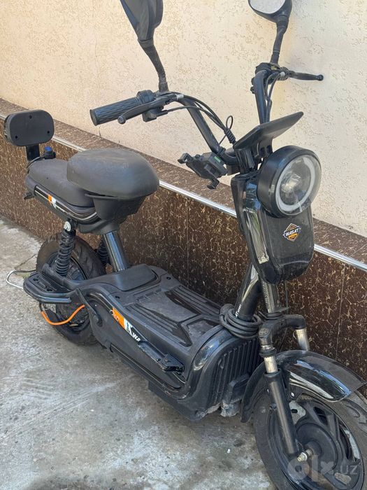 Продам Скутер "WASAT"