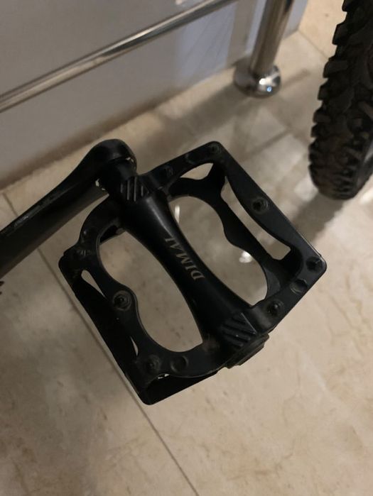 Vand bicicleta 400 lei bragadiru