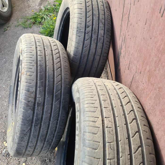 Шины 235/65 17 б/у