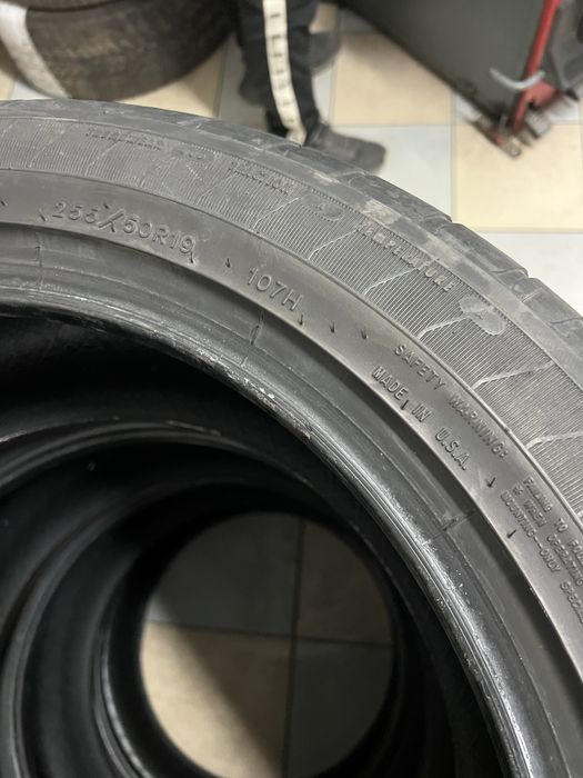 Продаются всесезонные Шины Goodyear 255/55/19