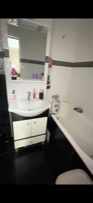 Apartamemt 2 camere, modificat in 3 camere