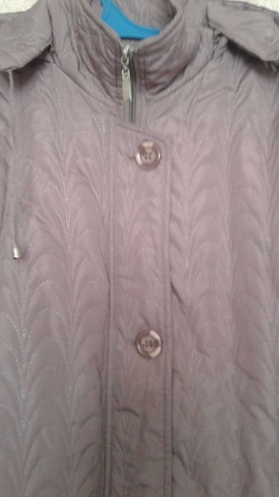 Женская демисезонная куртка