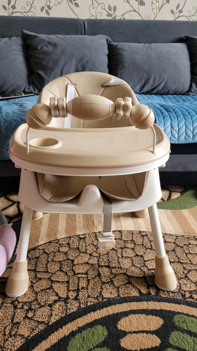 Продам столик детский