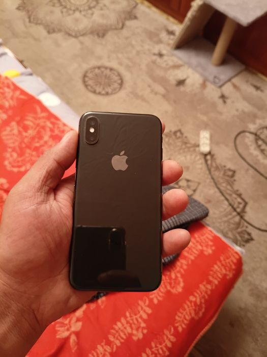 IPhone x продам.