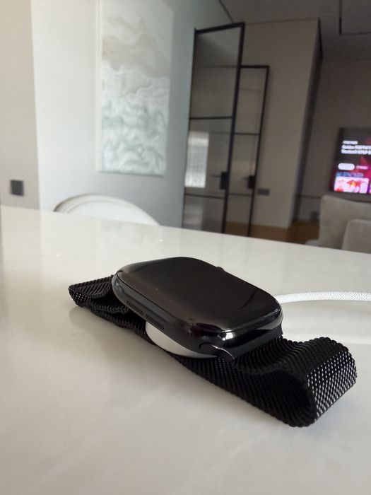 Apple Watch Series 11 46mm Jet Balck