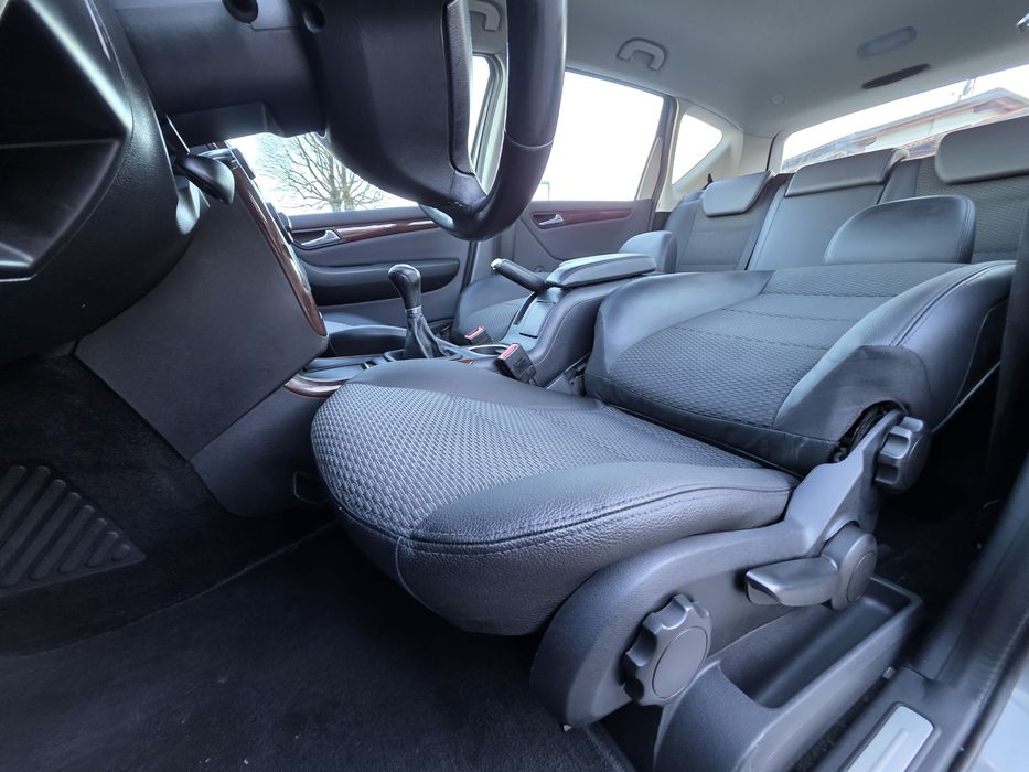 Mercedes-benz A180 2.0cdi 115cp 6 trepte A/c/Pilot/Senzori Parcare