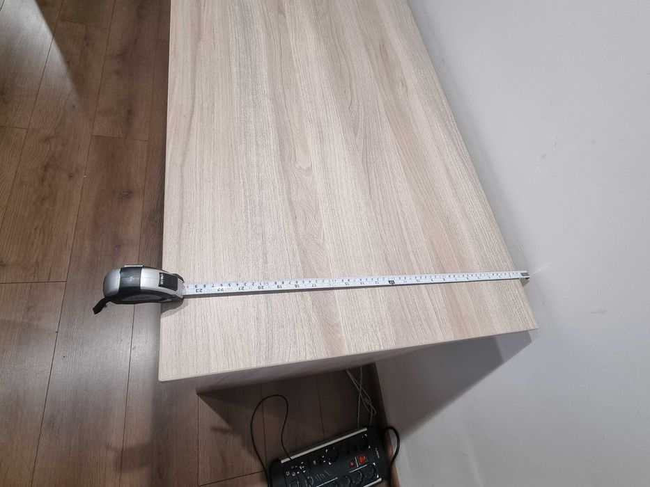 Бюро ученическо/