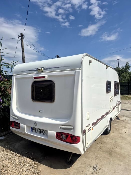Rulota SWIFT CHARISMA 230 – 2006 – FULL OFF-GRID – 600W SOLAR – LiFePO4 – MOVER