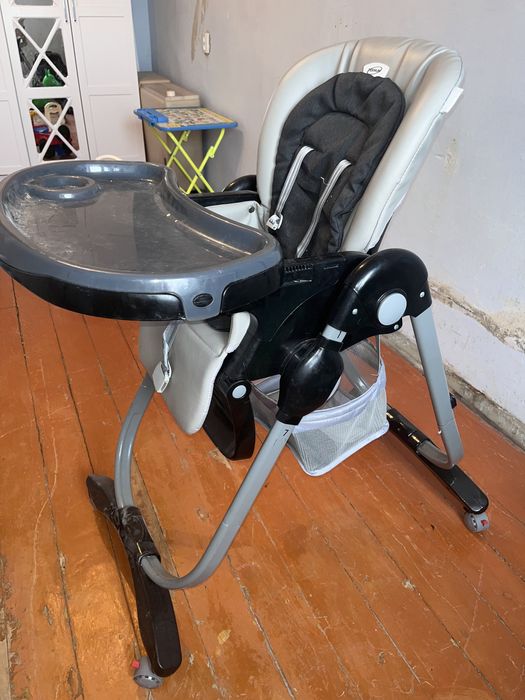 Продам стульчик для кормления
