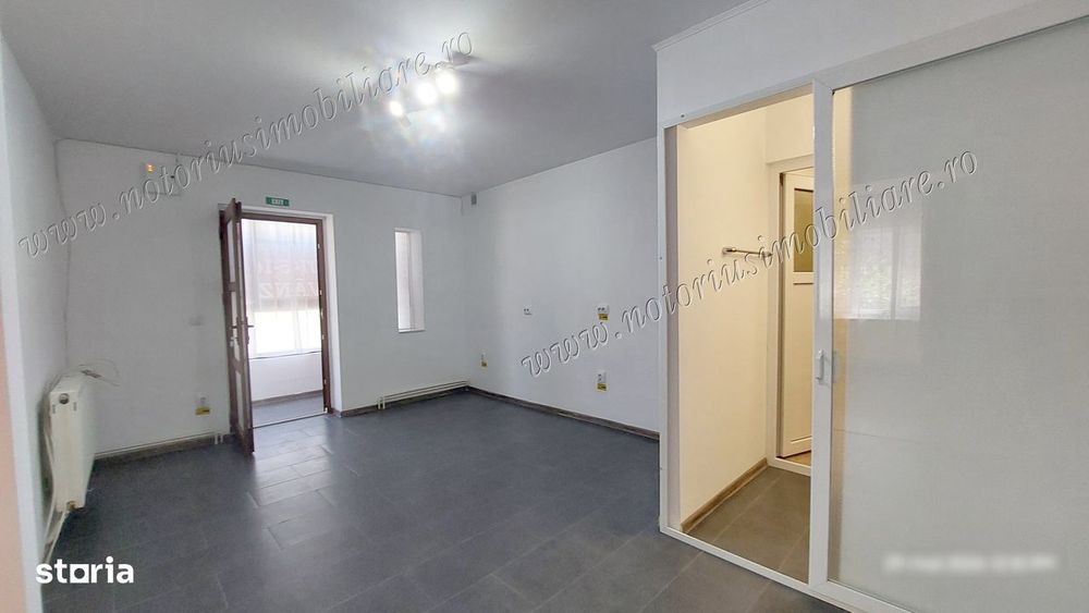 Amenajat, parter, stare foarte bună, la Bulevard în Micro5 - Hunedoara