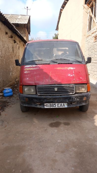 Gazel zavodskoy holatda