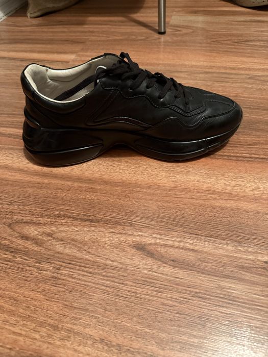 Vand gucci rhyton conditie excelenta