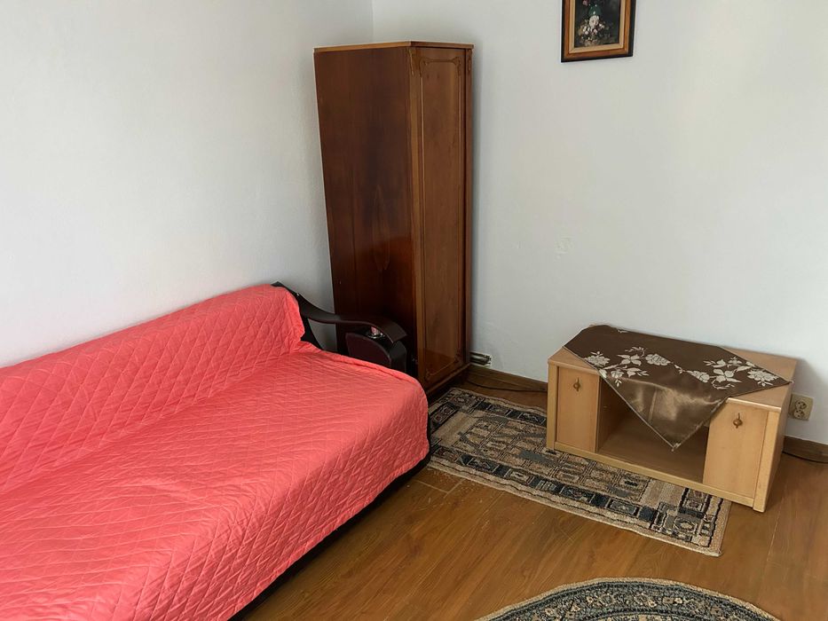 Apartament 2 camere decomandat de inchiriat str.lt calin bistrita