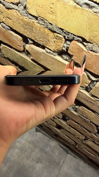Iphone 15 pro 128 GB