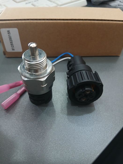 Датчик нейтральный кпп ZF