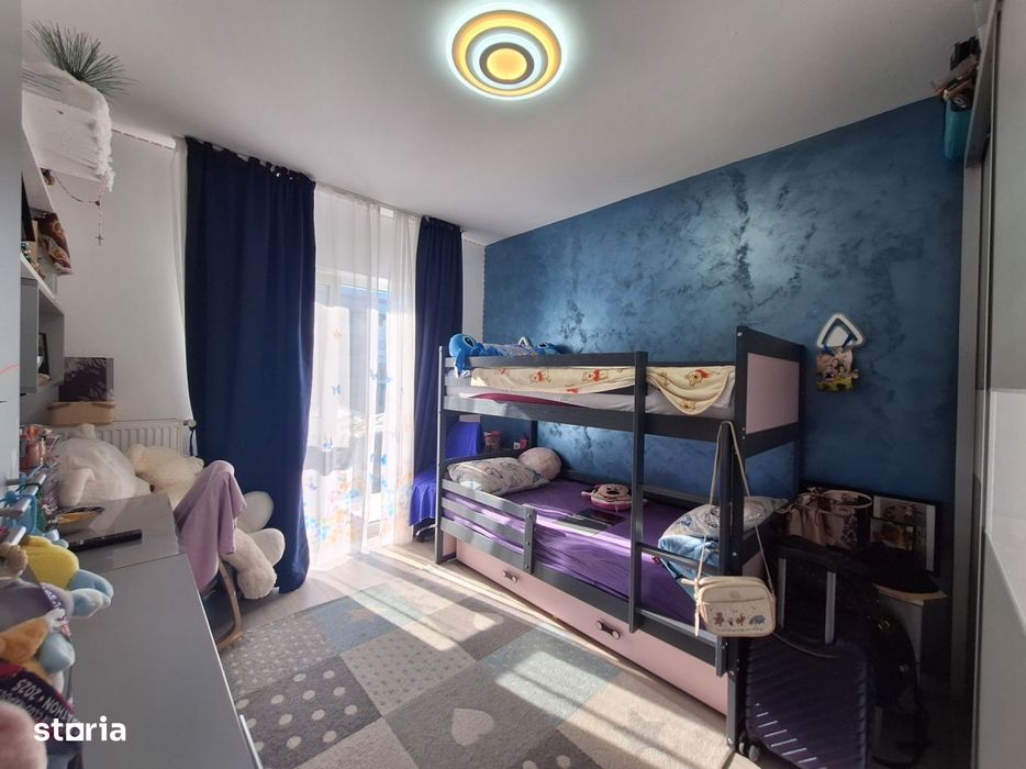 Apartament cu 3 camere, 60 mp, parcare, zona Terra