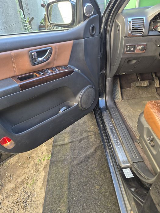 Kia sorento  2500. 170cp