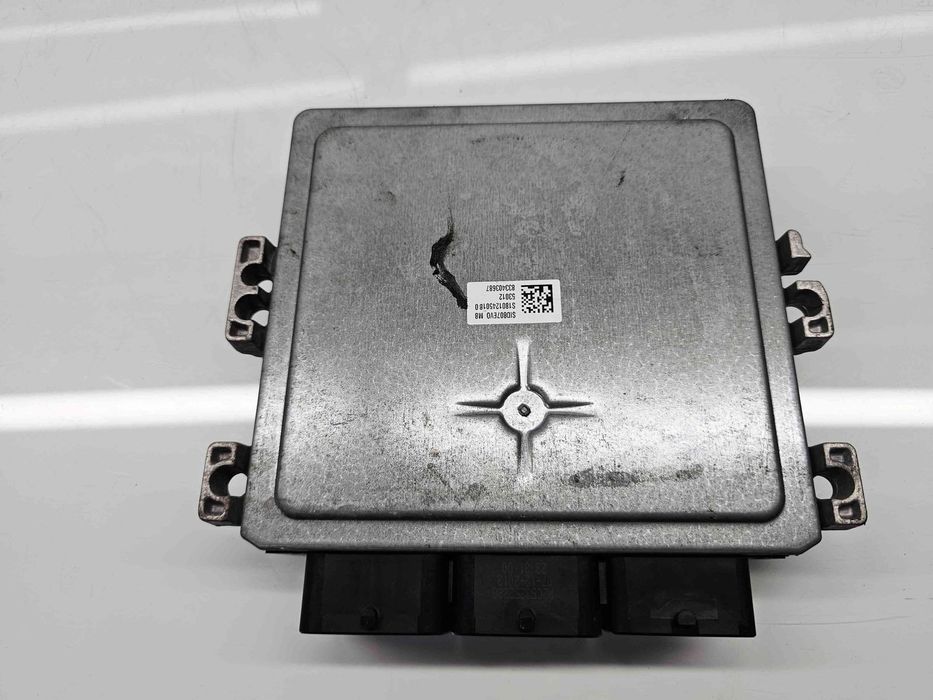 Calculator motor ECU  Citroen C4 (II) [Fabr 2009-2018] 9801622880 1.6