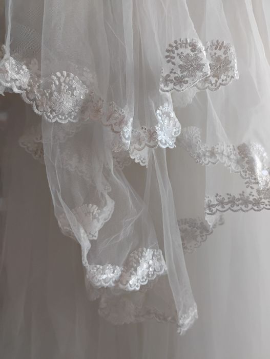 Vând Rochie de Mireasă