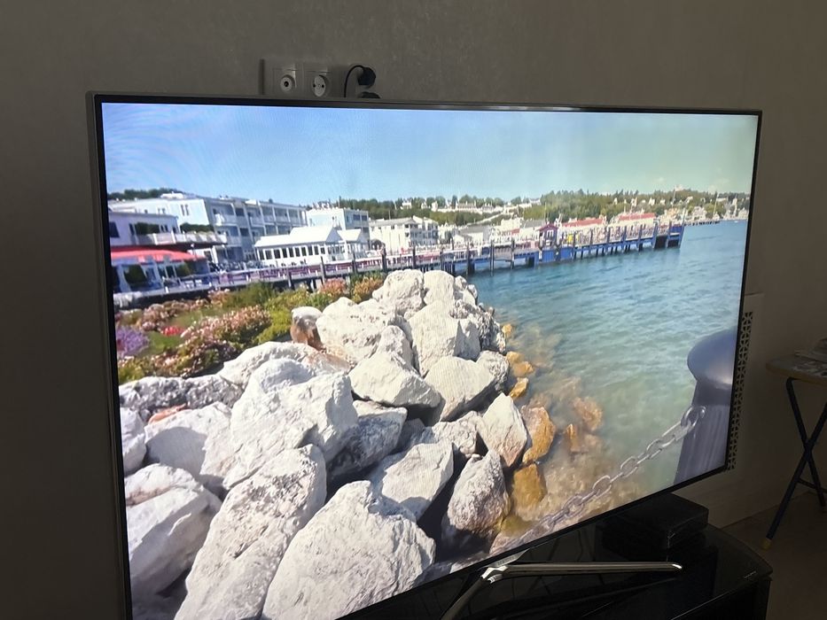 Телевизор Samsung UE55F6500AB LED